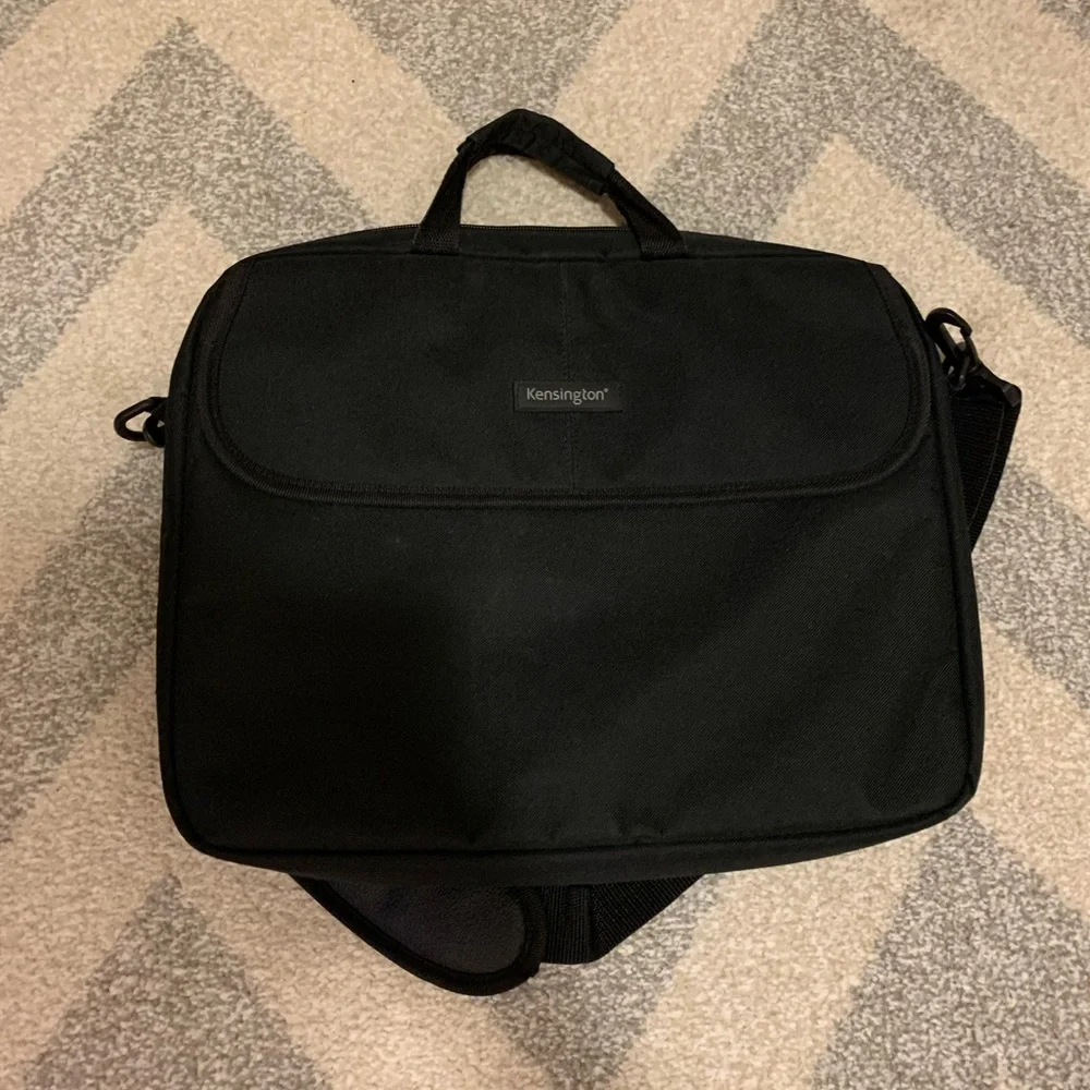 Kensington Laptop Bag